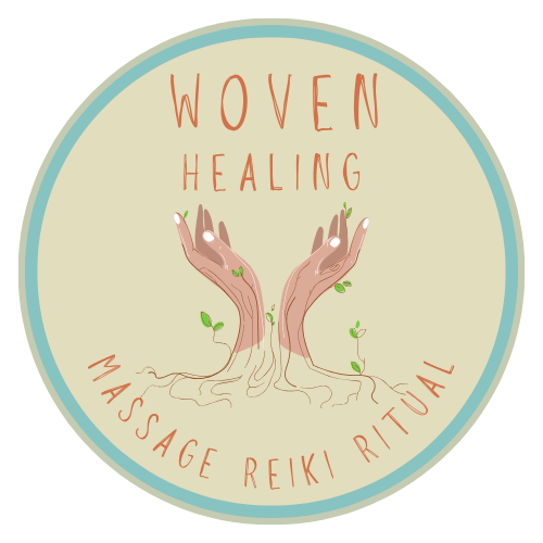 Woven Healing Logo Massage. Reiki. Ritual. In northern Portugal.